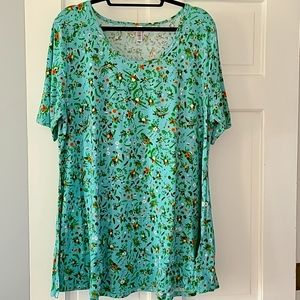 LuLaRoe 2XL Perfect Tee